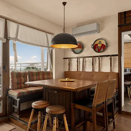 Panoramic Comfort & Vintage Designer By Linas Apartmán Varna